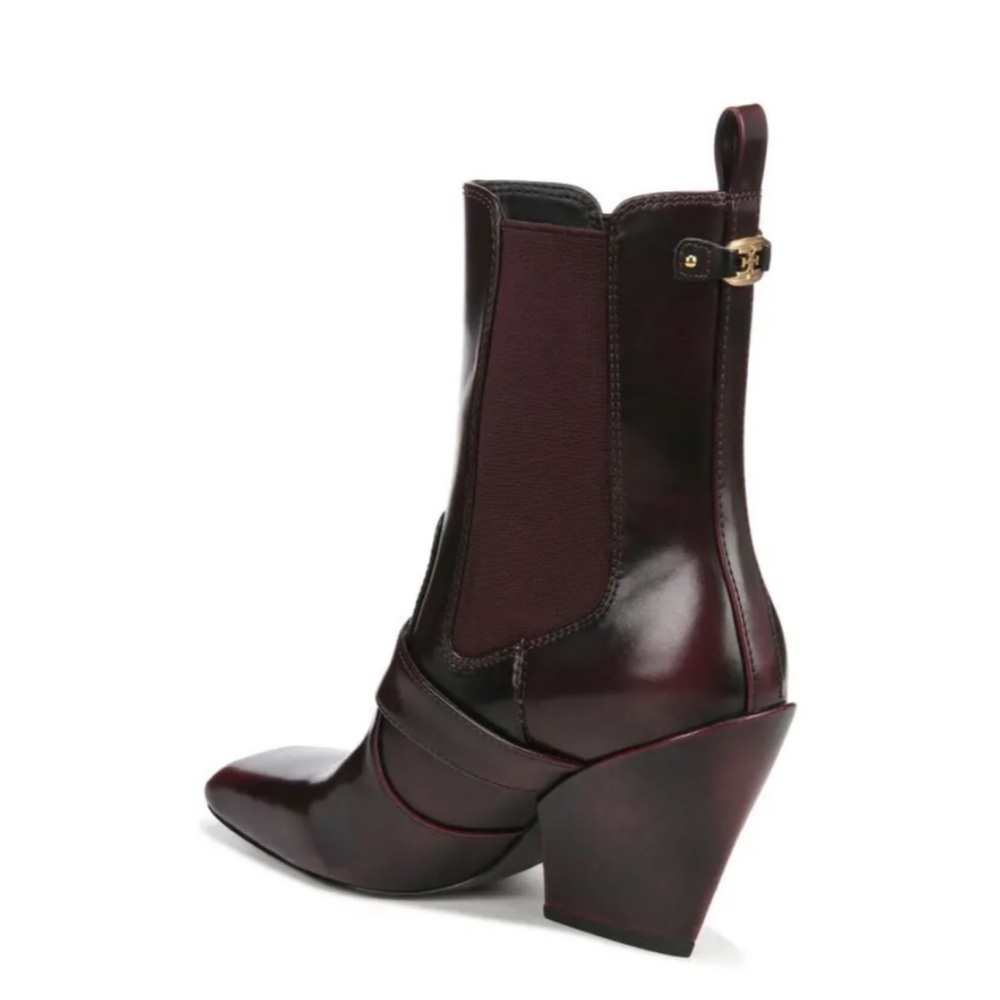 Sam Edelman Suzette Chelsea Boots
Size 11 - Picture 2 of 10
